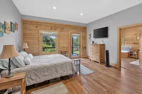 Bedroom - 454 Gibson Knob Rd, Laurel Fork, VA 24352 photo 1 of 3