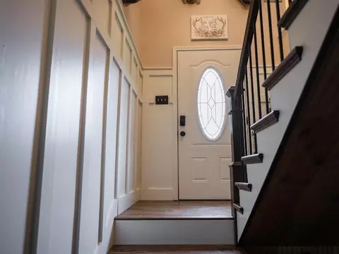 Entry Way - 25597 Cornelius Dr, Abingdon, VA 24211 photo 5 of 9