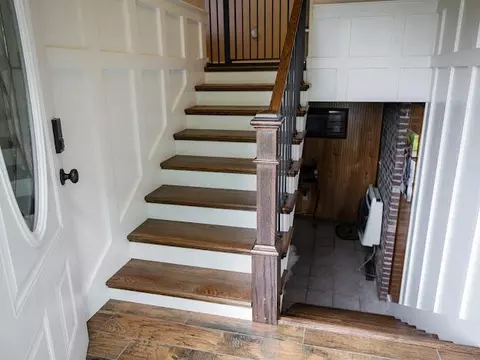 Entry Way - 25597 Cornelius Dr, Abingdon, VA 24211 photo 3 of 9