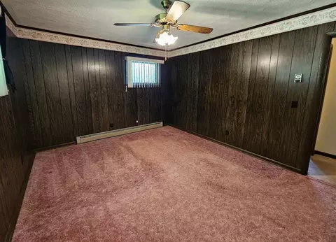 Bedroom - 154 Stapleton St, Pounding Mill, VA 24637 photo 3 of 6