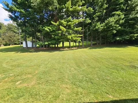 Exterior - 154 Stapleton St, Pounding Mill, VA 24637 photo 8 of 16