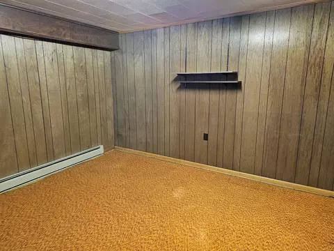 Bedroom - 154 Stapleton St, Pounding Mill, VA 24637 photo 6 of 6