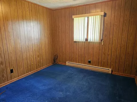 Bedroom - 154 Stapleton St, Pounding Mill, VA 24637 photo 1 of 6