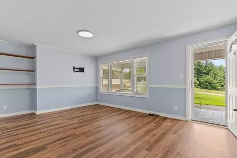 Living - 290 Riverview Dr, Sparta, NC 28675 photo 2 of 5
