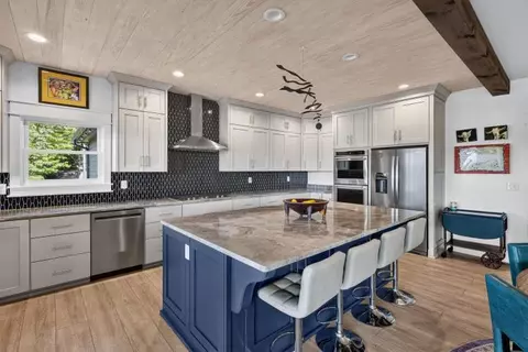Kitchen - 23544 Winterham Dr, Abingdon, VA 24211 photo 5 of 5