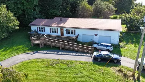 7432 Coulson Church Rd, Austinville, VA 24312