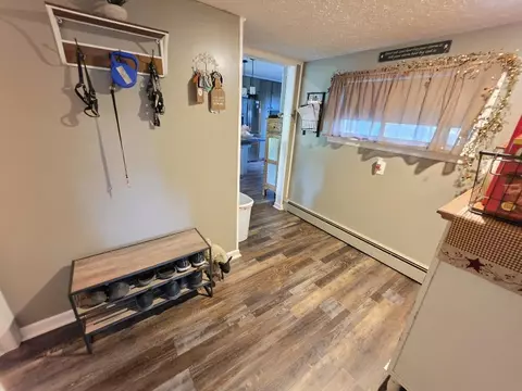 Entry Way - 377 Tower Rd, Galax, VA 24333 photo 4 of 6