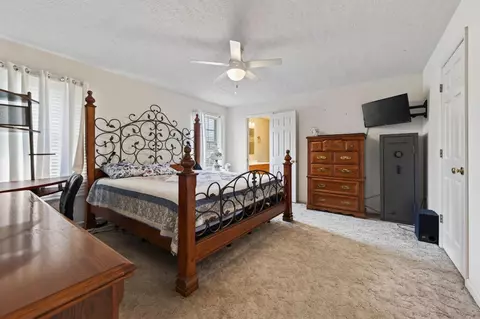 Bedroom - 108 White Tail Dr, Max Meadows, VA 24360 photo 3 of 9