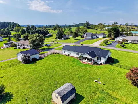 View/Area - 108 White Tail Dr, Max Meadows, VA 24360 photo 10 of 20