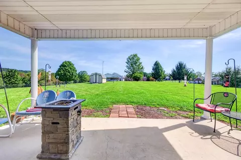 Exterior - 108 White Tail Dr, Max Meadows, VA 24360 photo 10 of 11
