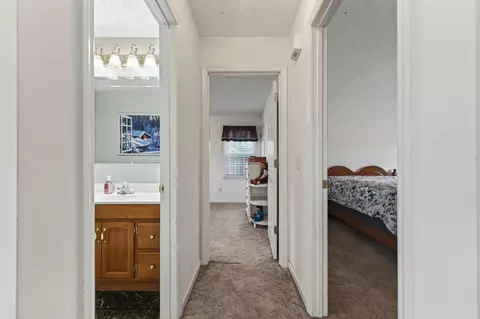 Entry Way - 108 White Tail Dr, Max Meadows, VA 24360 photo 3 of 3
