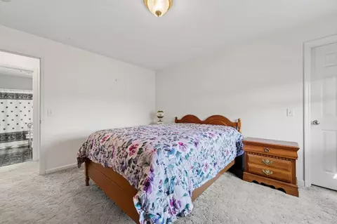 Bedroom - 108 White Tail Dr, Max Meadows, VA 24360 photo 6 of 9
