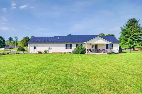 Exterior - 108 White Tail Dr, Max Meadows, VA 24360 photo 4 of 11