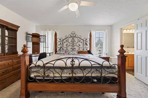 Bedroom - 108 White Tail Dr, Max Meadows, VA 24360 photo 2 of 9
