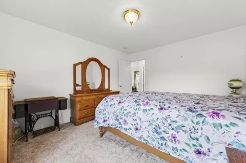 Bedroom - 108 White Tail Dr, Max Meadows, VA 24360 photo 5 of 9