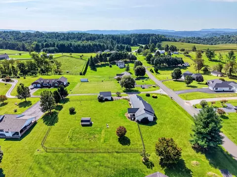 View/Area - 108 White Tail Dr, Max Meadows, VA 24360 photo 7 of 20