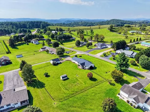 View/Area - 108 White Tail Dr, Max Meadows, VA 24360 photo 8 of 20