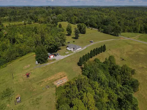 View/Area - 680 Meeks Rd, Ridgeway, VA 24148 photo 4 of 14