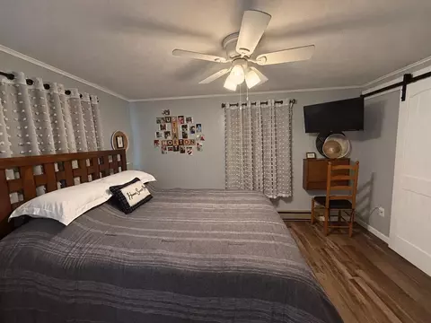 Bedroom - 821 Byllesby Rd, Ivanhoe, VA 24350 photo 1 of 2