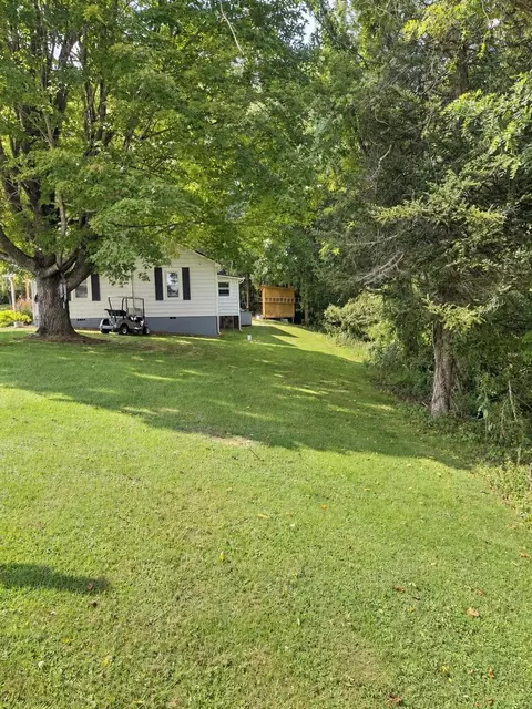 Exterior - 821 Byllesby Rd, Ivanhoe, VA 24350 photo 2 of 3