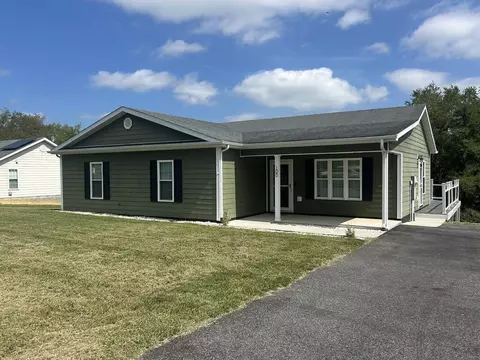 100 London Ln, Wytheville, VA 24382
