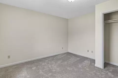 Bedroom - 680 Thompson Dr, Abingdon, VA 24210 photo 2 of 10