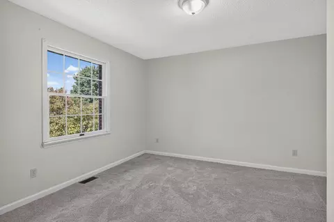 Bedroom - 680 Thompson Dr, Abingdon, VA 24210 photo 1 of 10