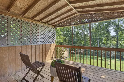 Exterior - 680 Thompson Dr, Abingdon, VA 24210 photo 5 of 8