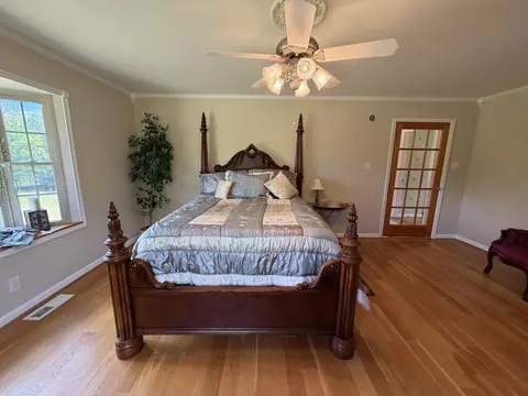 Bedroom - 310 Vfw Rd, Patrick Springs, VA 24133 photo 3 of 5