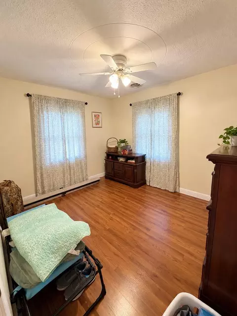 Bedroom - 321 Star St, Pounding Mill, VA 24637 photo 3 of 3