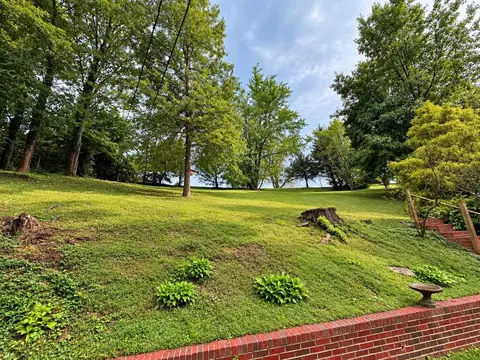 Exterior - 321 Star St, Pounding Mill, VA 24637 photo 5 of 5