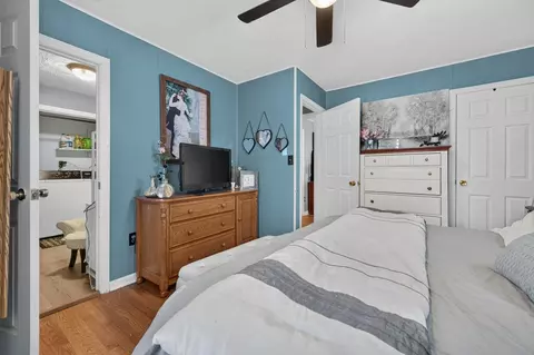 Bedroom - 578 Sheffey School Rd, Max Meadows, VA 24360 photo 6 of 7