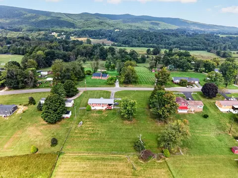 View/Area - 578 Sheffey School Rd, Max Meadows, VA 24360 photo 5 of 10