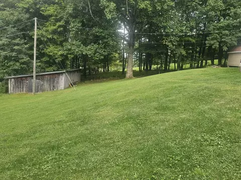 Exterior - 193 Chestnut St, Pounding Mill, VA 24637 photo 1 of 14