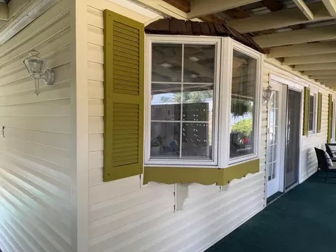 Exterior - 312 Circle St, Bluefield, VA 24605 photo 6 of 12