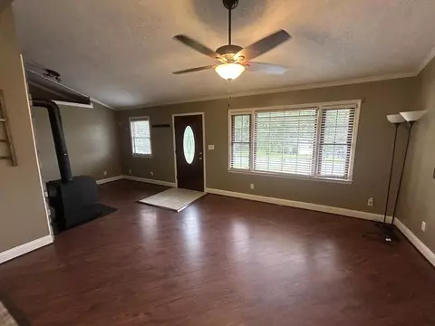 Living - 330 Fox Fire Rd, Max Meadows, VA 24360 photo 10 of 11