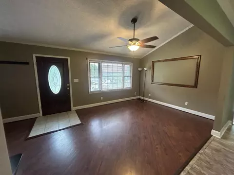 Living - 330 Fox Fire Rd, Max Meadows, VA 24360 photo 11 of 11