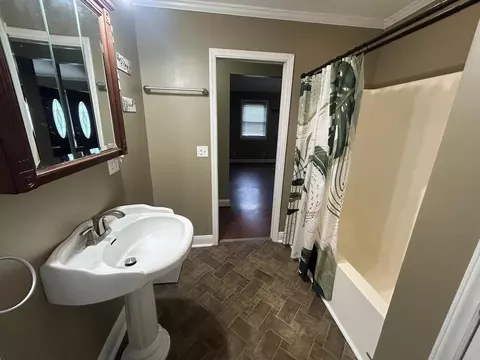 Bath - 330 Fox Fire Rd, Max Meadows, VA 24360 photo 2 of 2