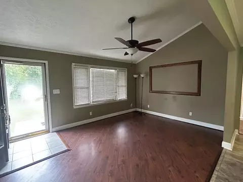 Living - 330 Fox Fire Rd, Max Meadows, VA 24360 photo 3 of 11