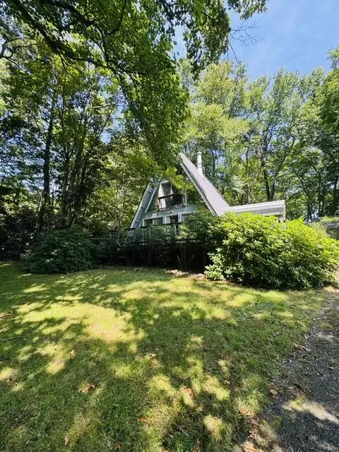 295 Groundhog Hills Rd, Hillsville, VA 24343