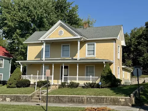 301 W W Vly, Abingdon, VA 24210