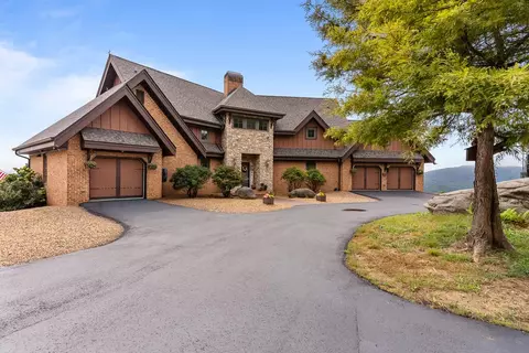 Exterior - 251 Running Bear Ct, Independence, VA 24348 photo 8 of 18