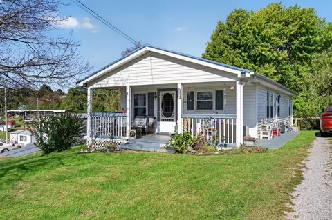 1170 W Pine St, Wytheville, VA 24382