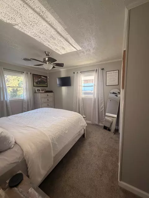 Bedroom - 273 Acre Ln, Cedar Bluff, VA 24609 photo 5 of 12
