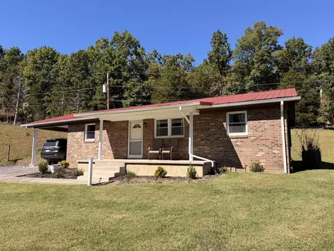 Exterior - 273 Acre Ln, Cedar Bluff, VA 24609 photo 5 of 12