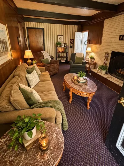 Living - 109 Edgewater Dr, Cedar Bluff, VA 24609 photo 1 of 1