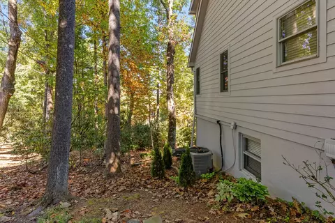 Exterior - 123 Pine Tree Dr, Roaring Gap, NC 28668 photo 24 of 27