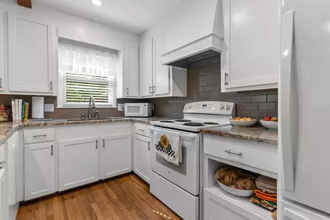 Kitchen - 123 Pine Tree Dr, Roaring Gap, NC 28668 photo 3 of 3