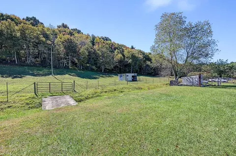 Exterior - 595 Emmanuel Rd SW, Willis, VA 24380 photo 10 of 20