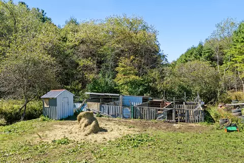 Exterior - 595 Emmanuel Rd SW, Willis, VA 24380 photo 19 of 20